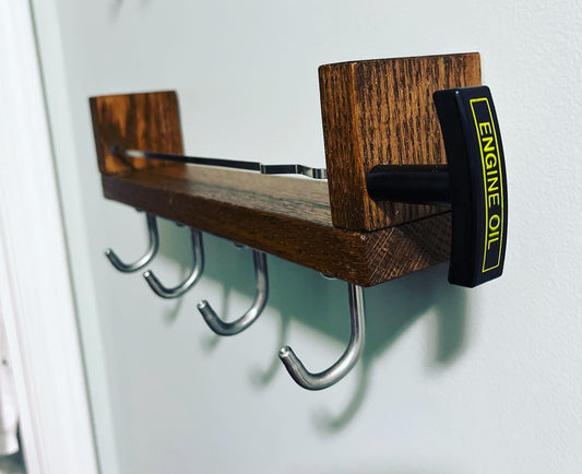 Key Hook Shelf - from piston cooling jets and dipstick